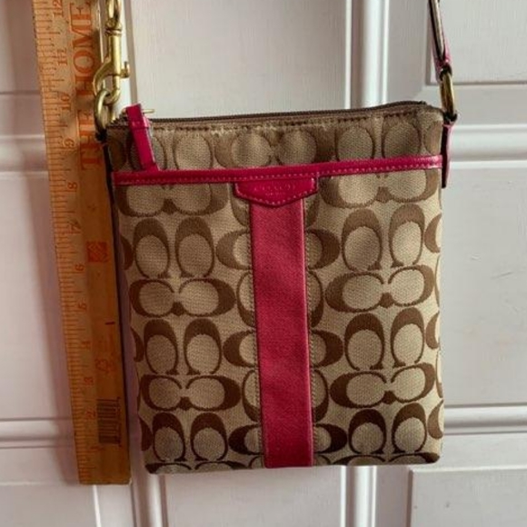 Coach Small Crossbody - Picture 5 of 11